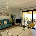 Santa Barbara Ocean Views アパート